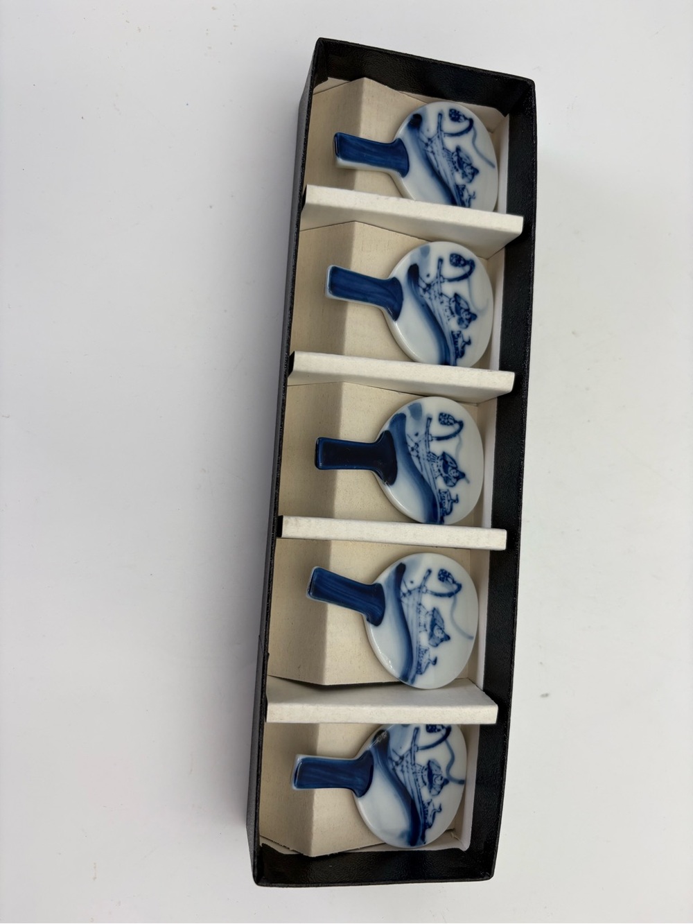 Gorgeous Blue & White Porcelain Chopsticks Rests - Set of 5
